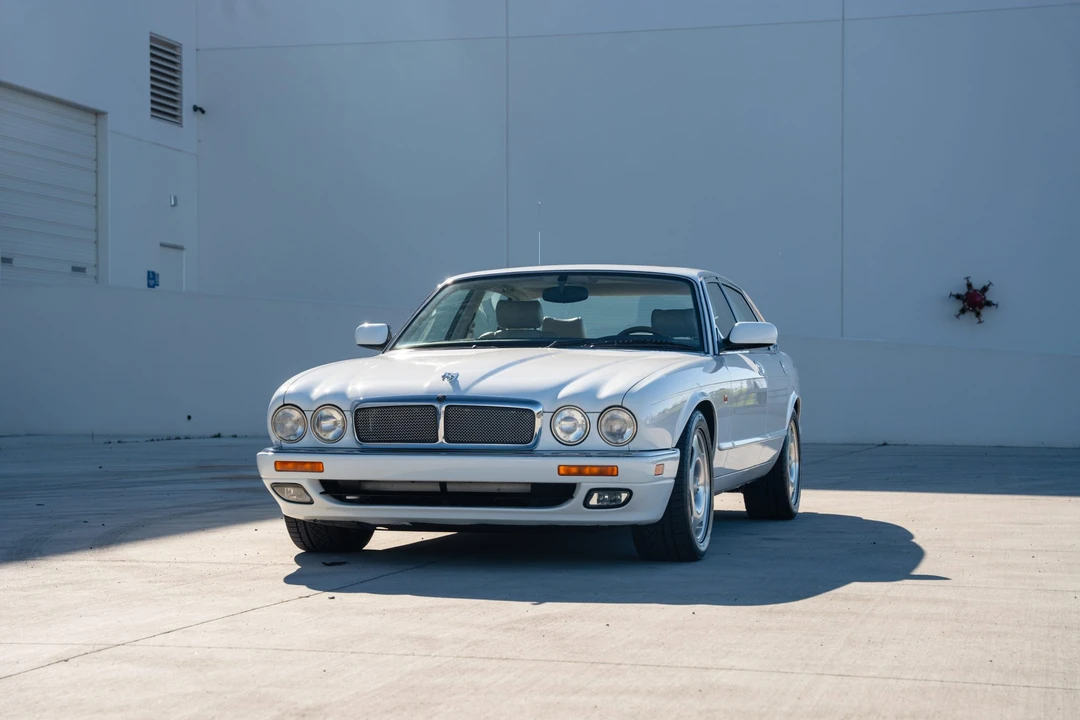 1997 Jaguar X306 XJR - Image 6 of 31