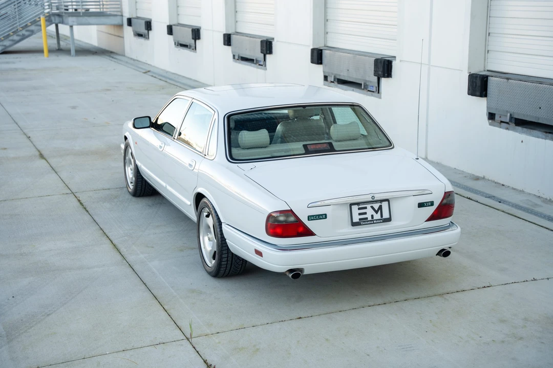 1997 Jaguar X306 XJR - Image 17 of 31