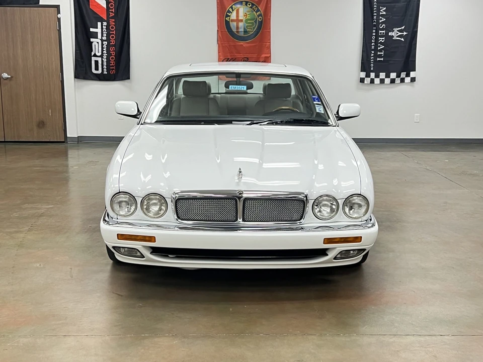 1997 Jaguar X306 XJR - Image 24 of 31