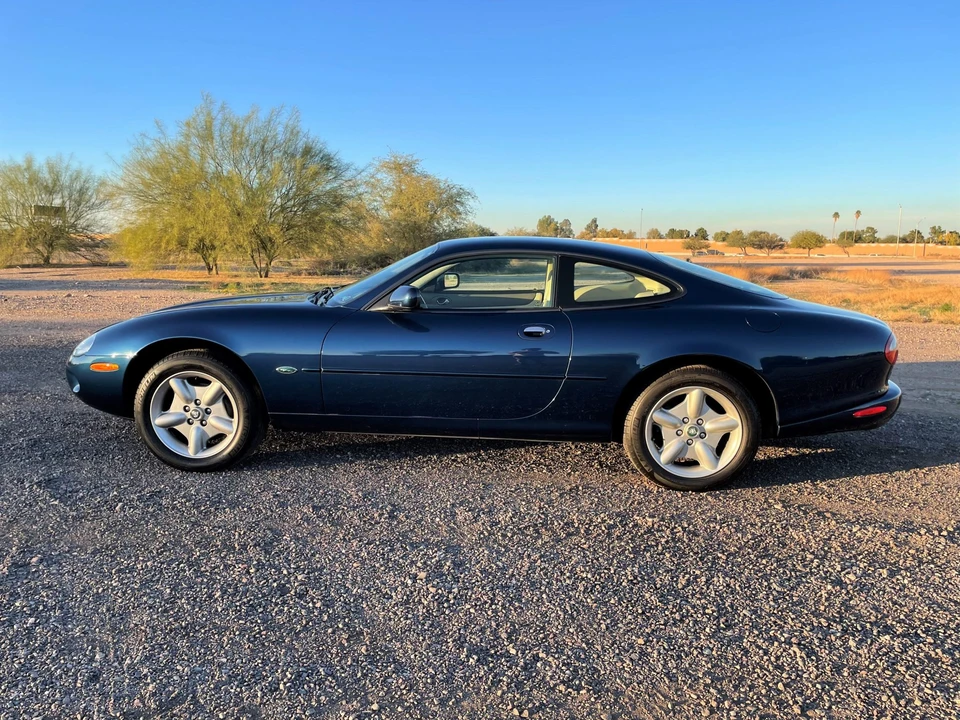 1997 Jaguar X100 XK8 - Image 8 of 31
