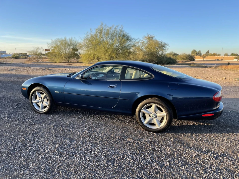1997 Jaguar X100 XK8 - Image 9 of 31