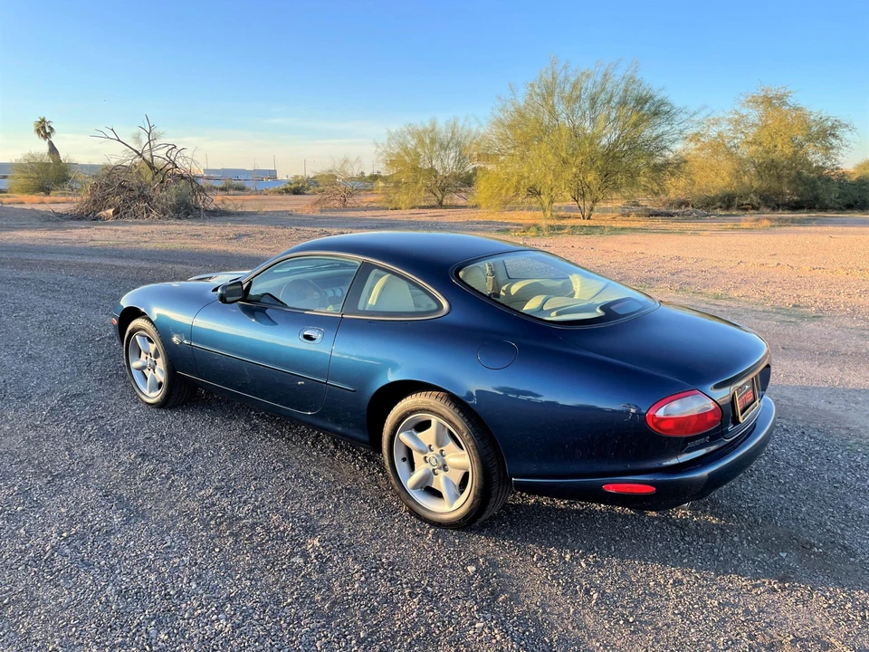 1997 Jaguar X100 XK8 - Image 12 of 31
