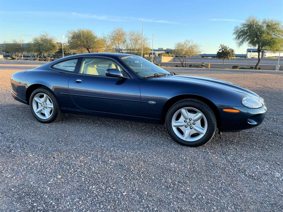 1997 Jaguar X100 XK8 - Image 20 of 31