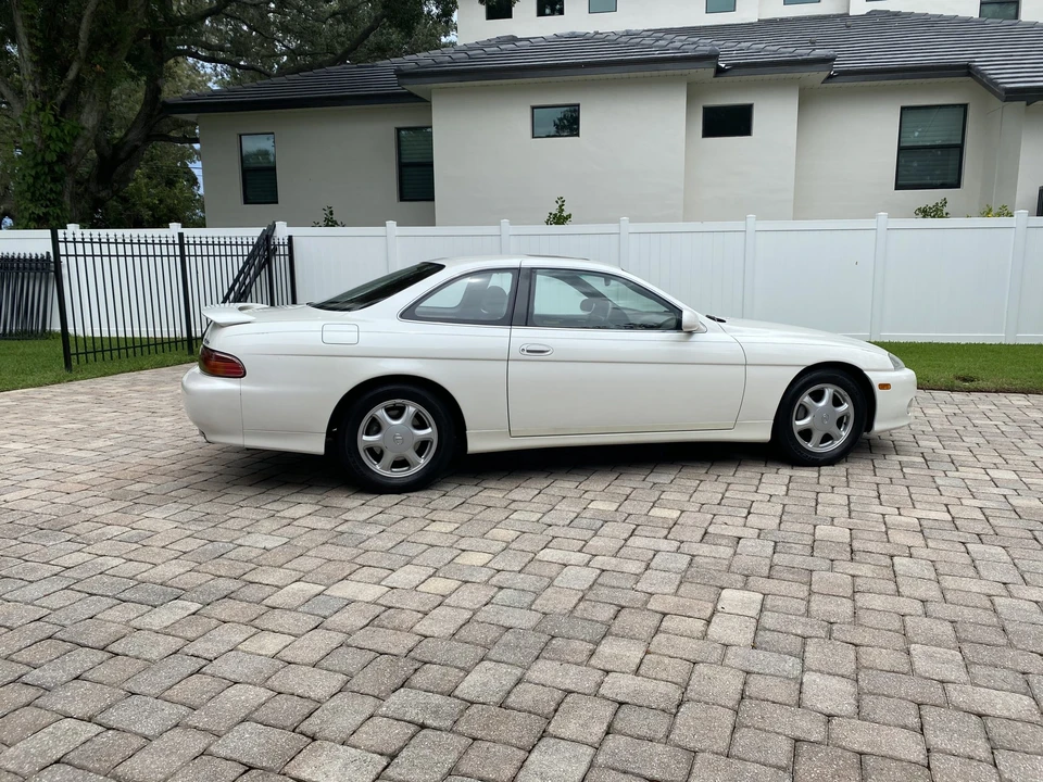 1997 Lexus SC400 - Image 15 of 31