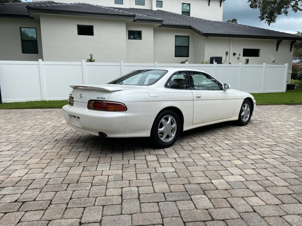 1997 Lexus SC400 - Image 13 of 31