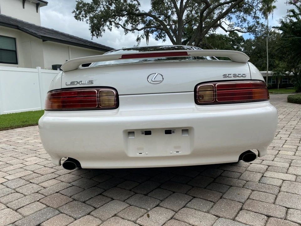 1997 Lexus SC400 - Image 11 of 31