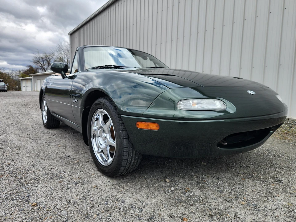 1997 Mazda NA MX-5 Miata - Image 5 of 31