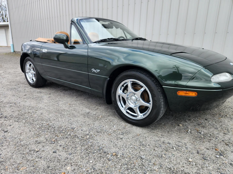 1997 Mazda NA MX-5 Miata - Image 6 of 31