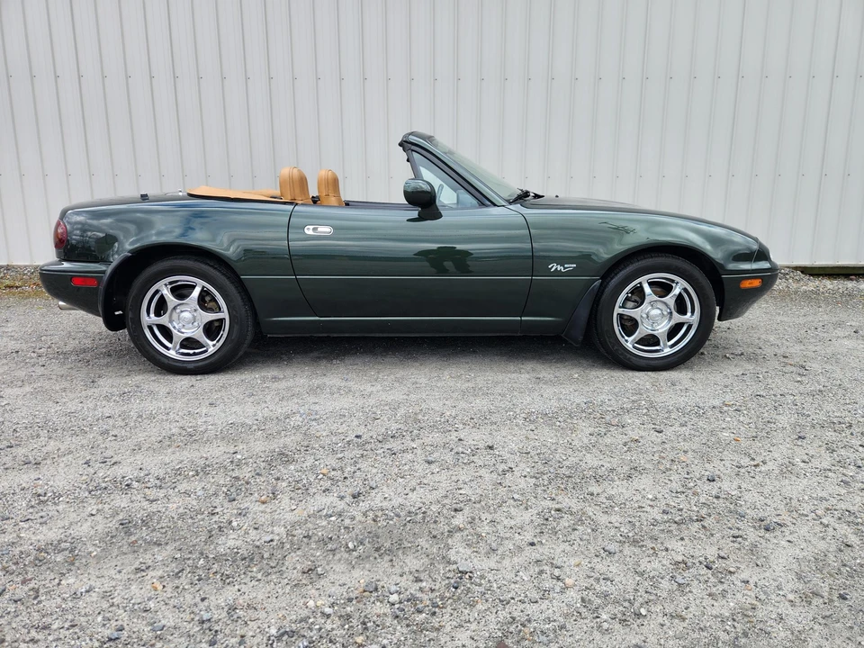 1997 Mazda NA MX-5 Miata - Image 7 of 31