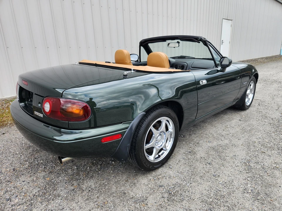 1997 Mazda NA MX-5 Miata - Image 8 of 31