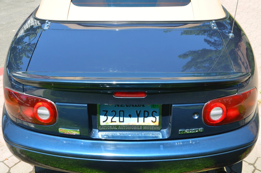 1997 Mazda NA MX-5 Miata - Image 18 of 31