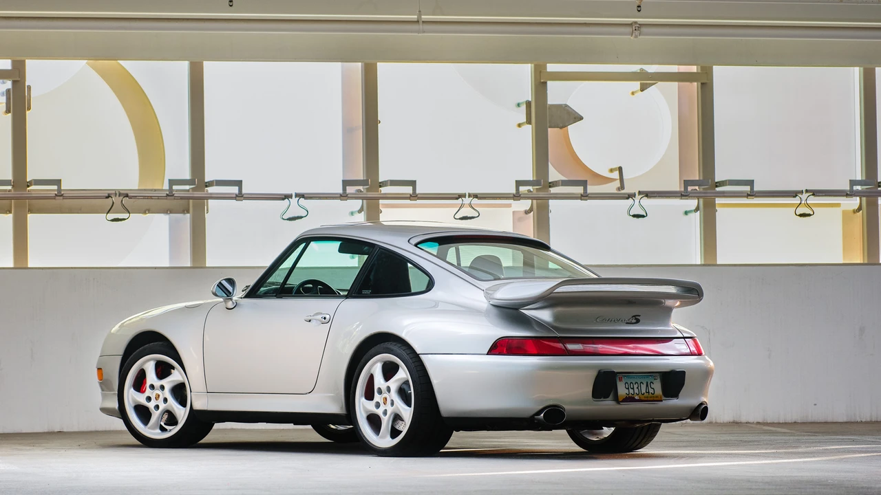 1997 Porsche 993 Carrera 4S - Image 5 of 31