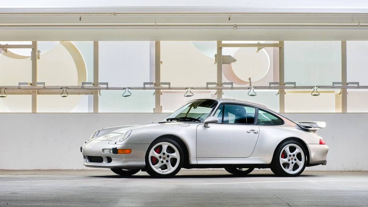 1997 Porsche 993 Carrera 4S - Image 3 of 31