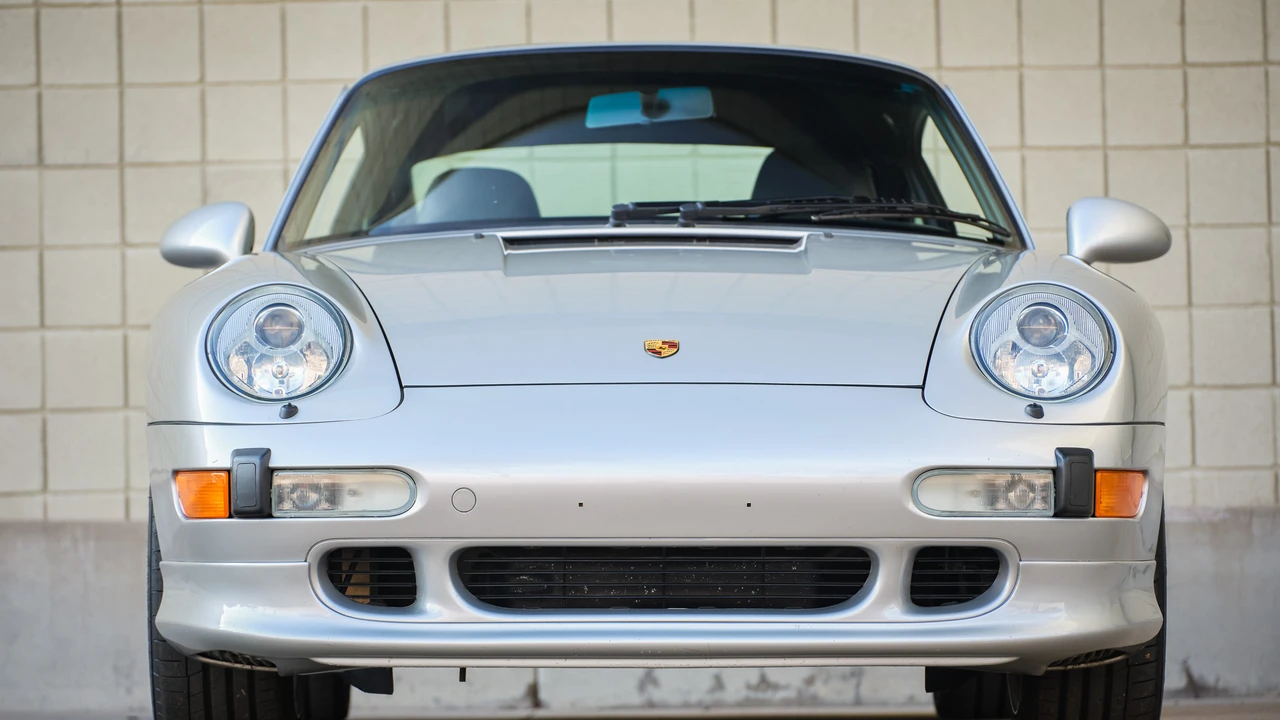 1997 Porsche 993 Carrera 4S - Image 22 of 31