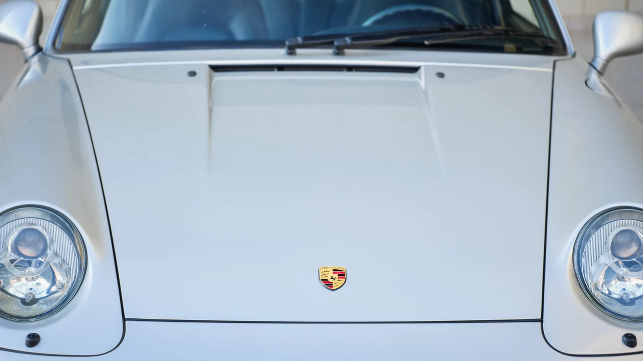 1997 Porsche 993 Carrera 4S - Image 26 of 31