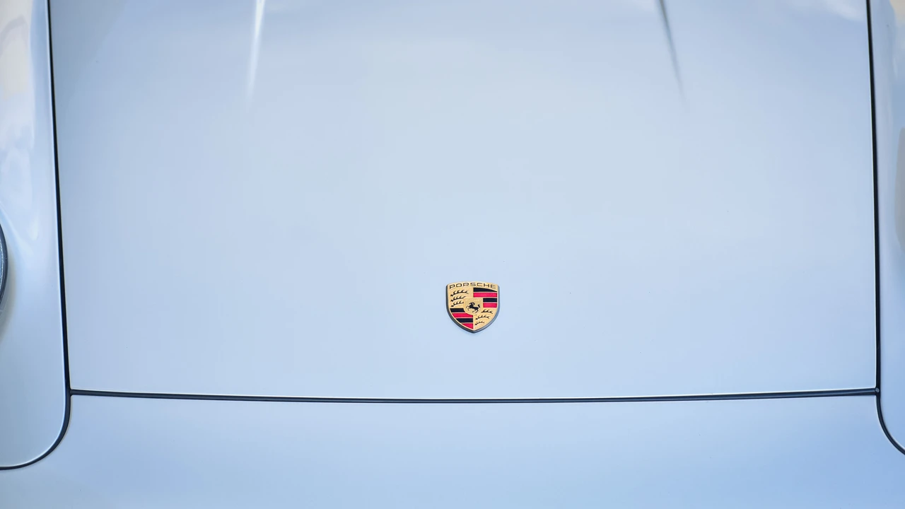 1997 Porsche 993 Carrera 4S - Image 27 of 31