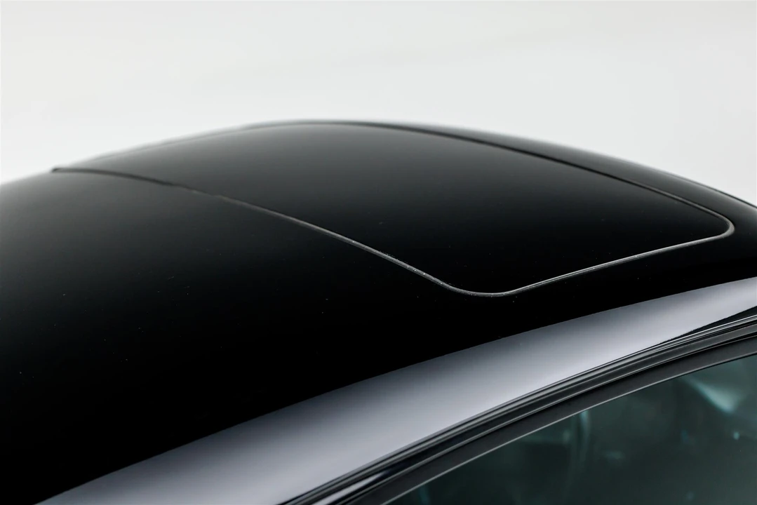 1997 Porsche 993 Carrera 4S - Image 28 of 31