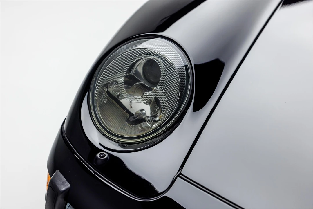 1997 Porsche 993 Carrera 4S - Image 21 of 31