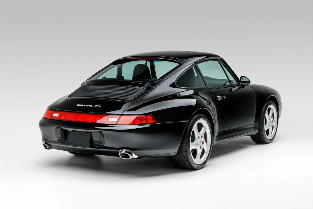 1997 Porsche 993 Carrera 4S - Image 14 of 31