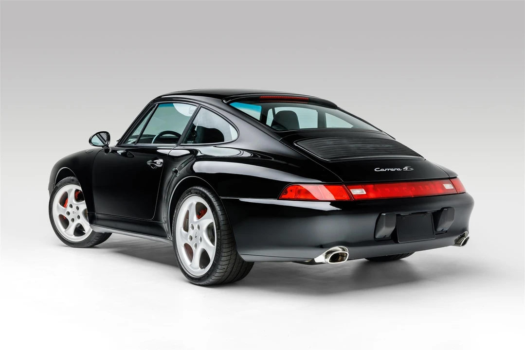 1997 Porsche 993 Carrera 4S - Image 8 of 31