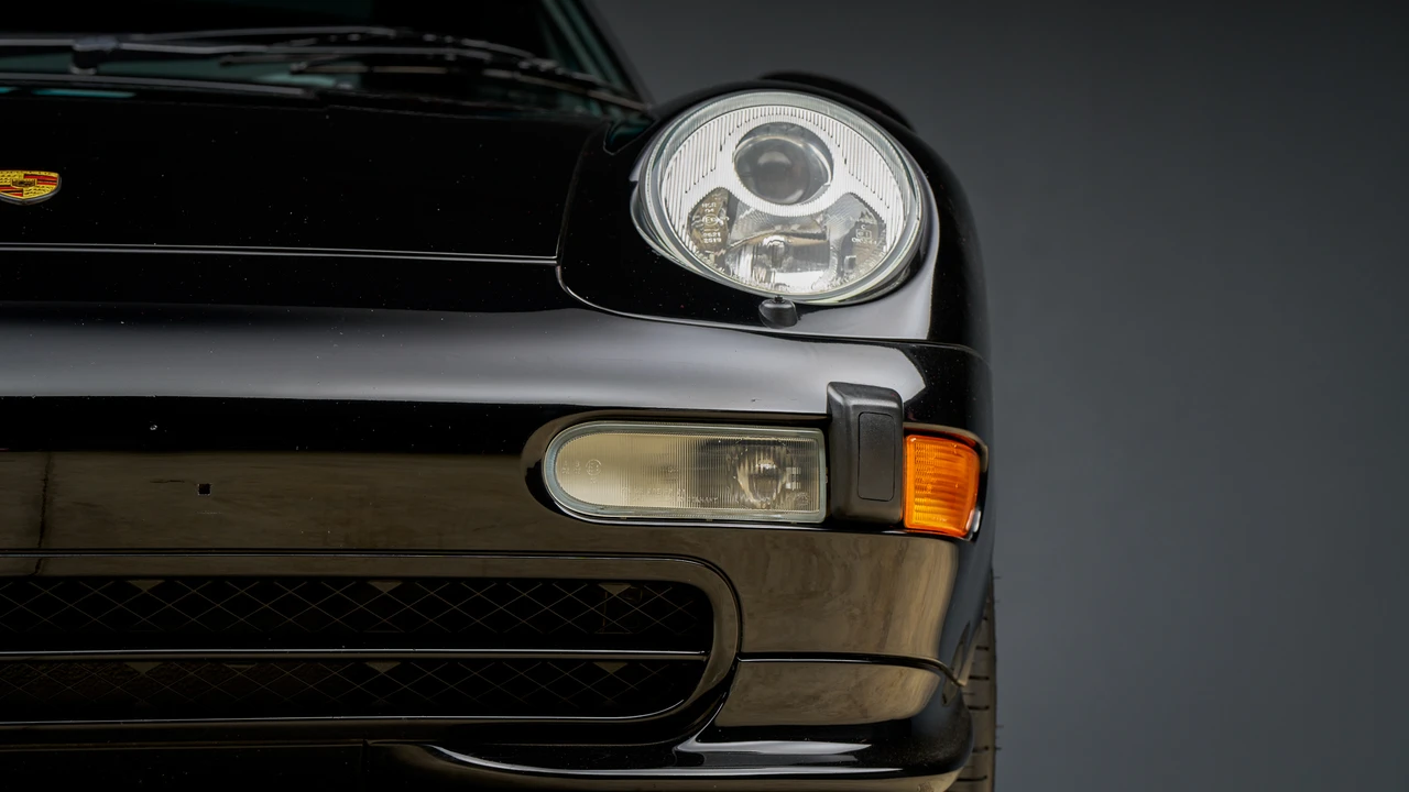1997 Porsche 993 Carrera - Image 27 of 31