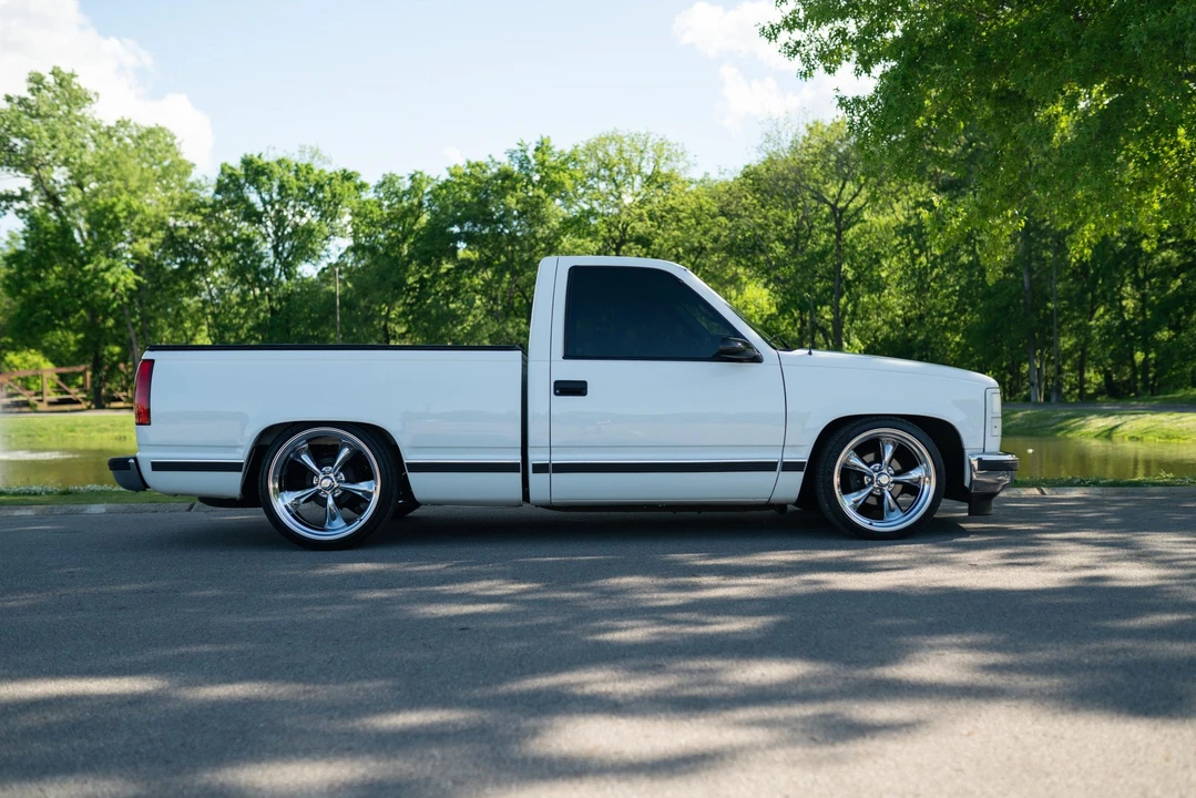 1998 GMC Sierra 1st Gen - Image 4 of 31