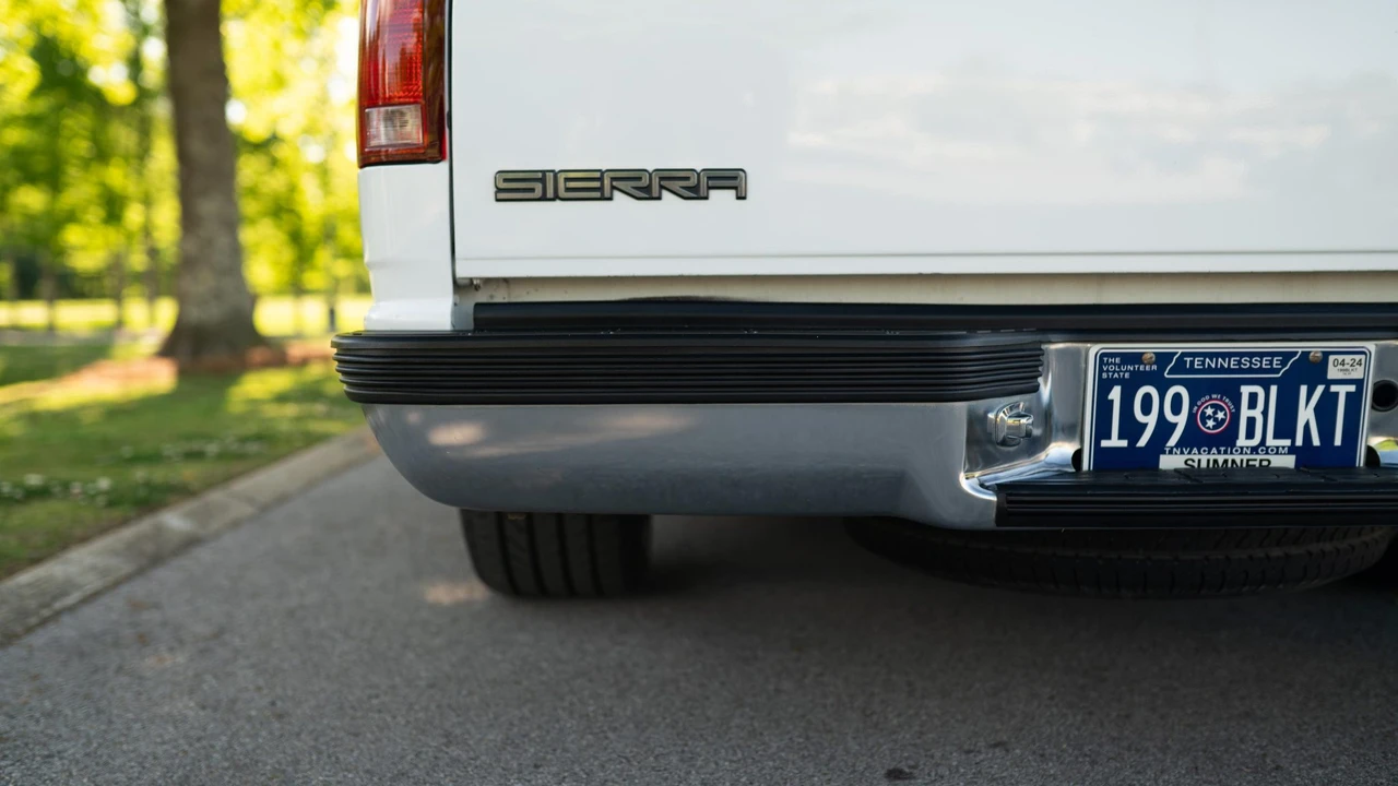1998 GMC Sierra 1st Gen - Image 19 of 31