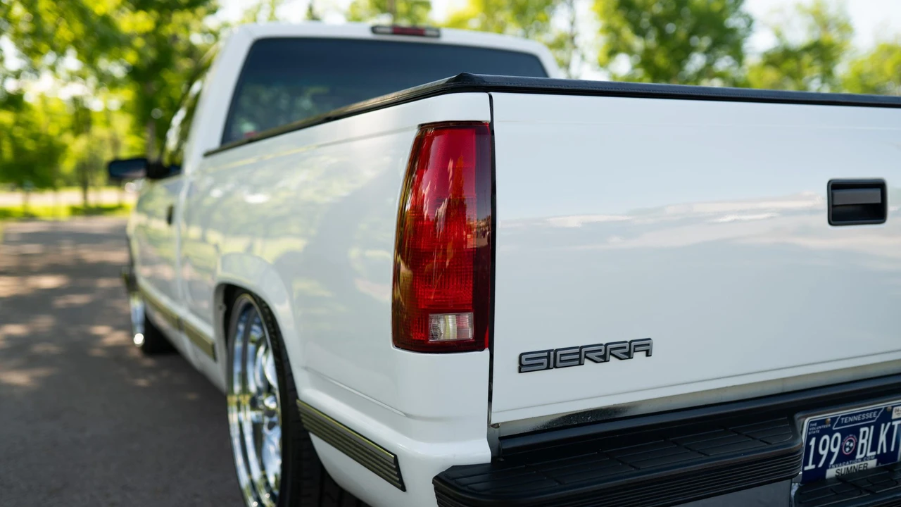 1998 GMC Sierra 1st Gen - Image 17 of 31
