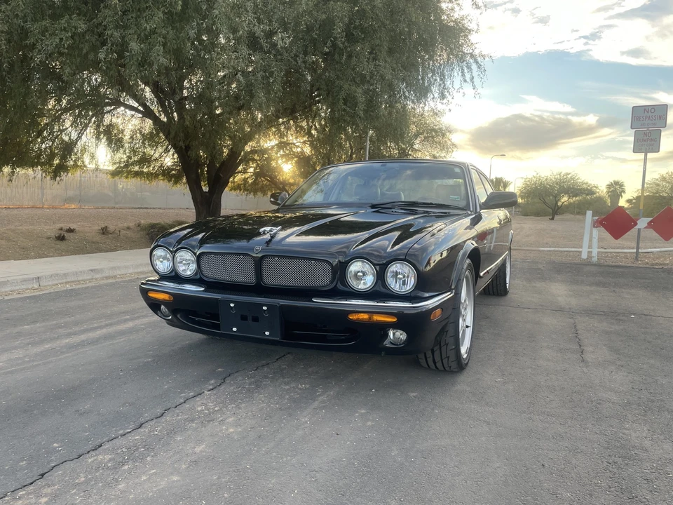1998 Jaguar X308 XJR - Image 2 of 31