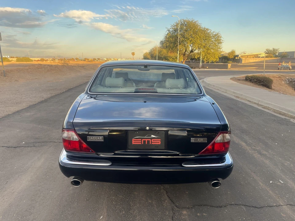 1998 Jaguar X308 XJR - Image 17 of 31