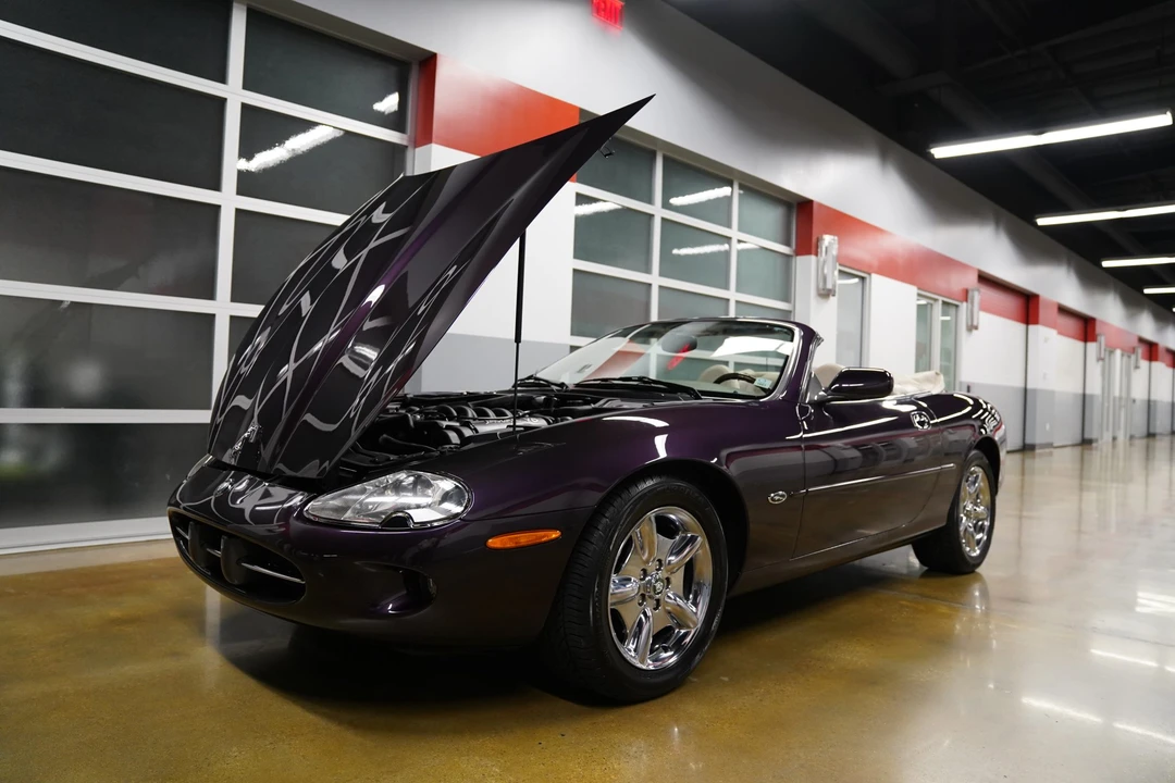 1998 Jaguar X100 XK8 - Image 22 of 31