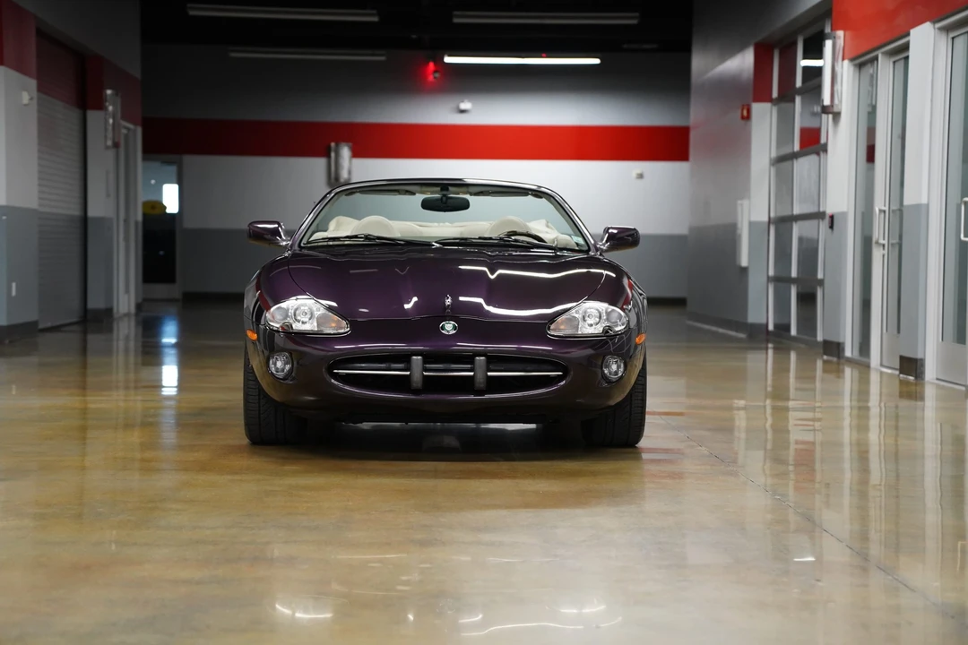 1998 Jaguar X100 XK8 - Image 19 of 31