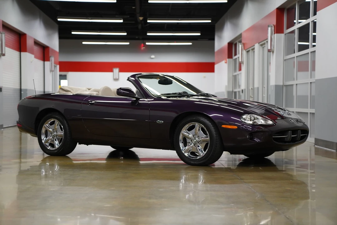 1998 Jaguar X100 XK8 - Image 18 of 31