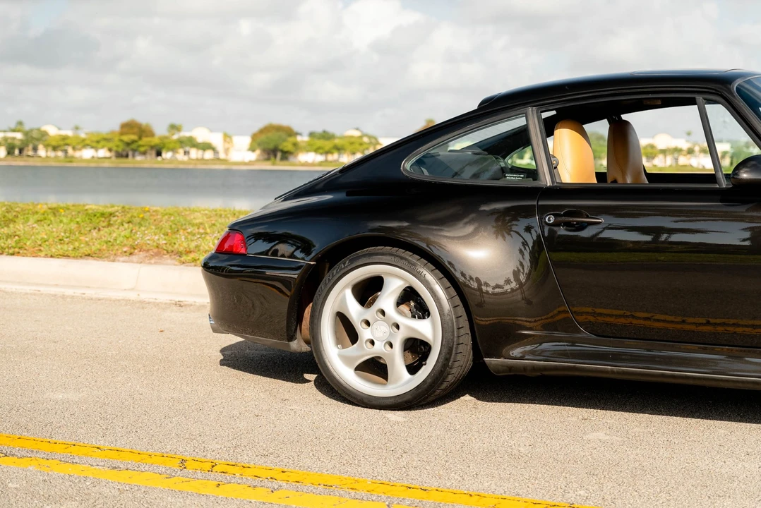 1998 Porsche 993 Carrera S - Image 22 of 31