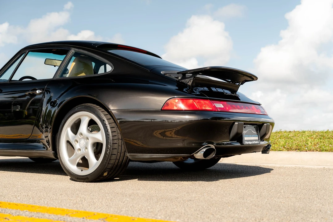 1998 Porsche 993 Carrera S - Image 27 of 31