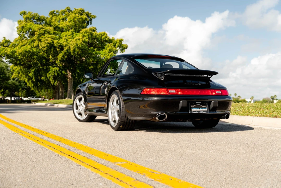 1998 Porsche 993 Carrera S - Image 11 of 31