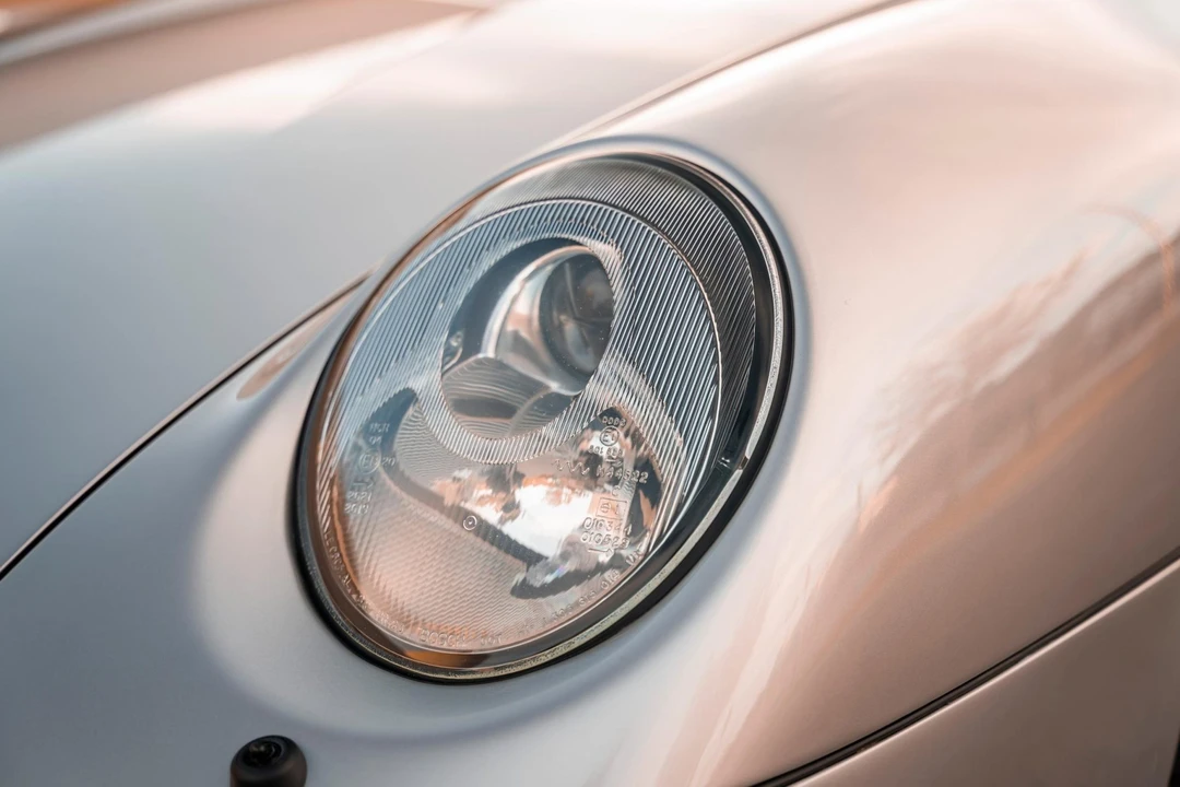 1998 Porsche 993 Carrera - Image 15 of 31