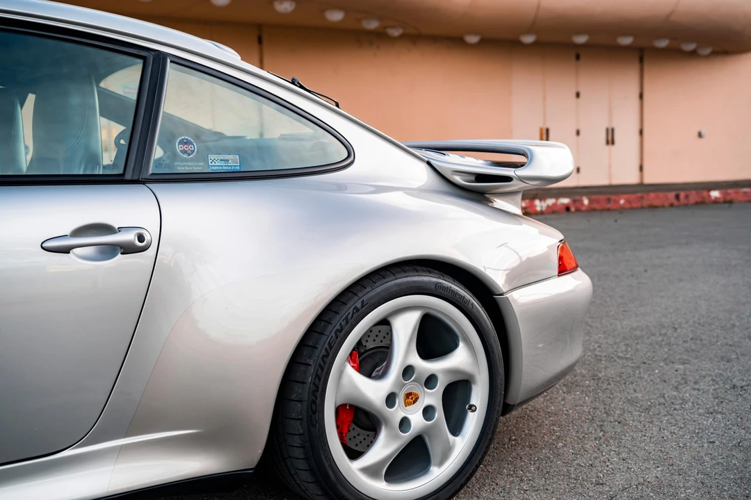 1998 Porsche 993 Carrera - Image 22 of 31