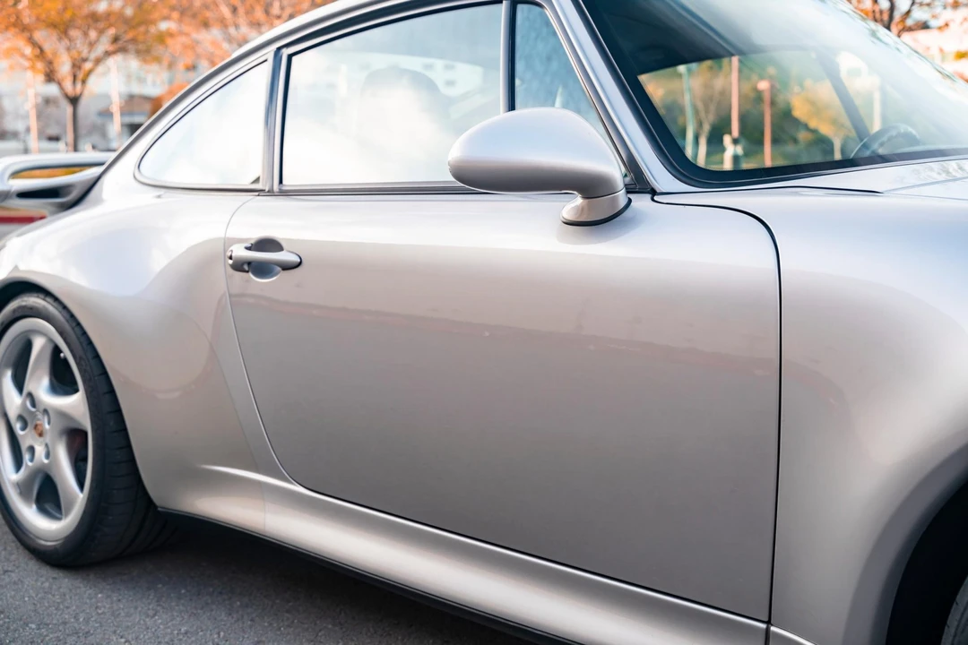 1998 Porsche 993 Carrera - Image 25 of 31