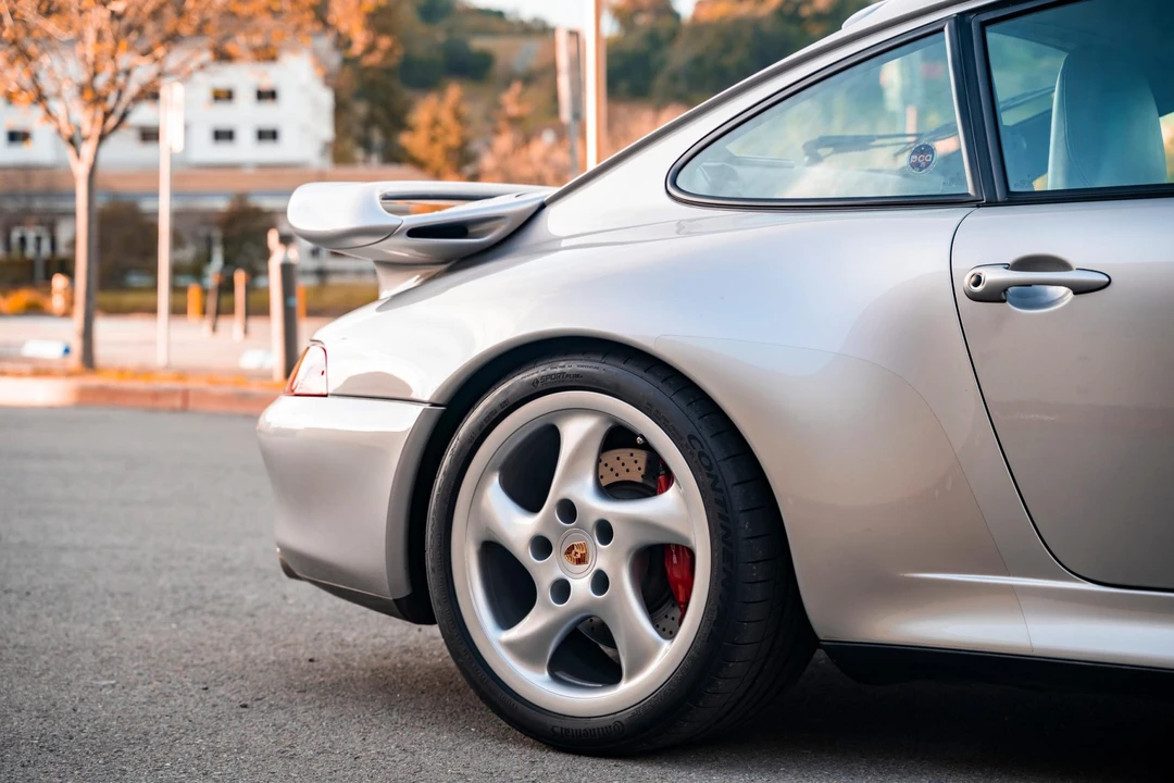 1998 Porsche 993 Carrera - Image 28 of 31