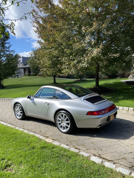 1998 Porsche 993 Carrera - Image 28 of 31