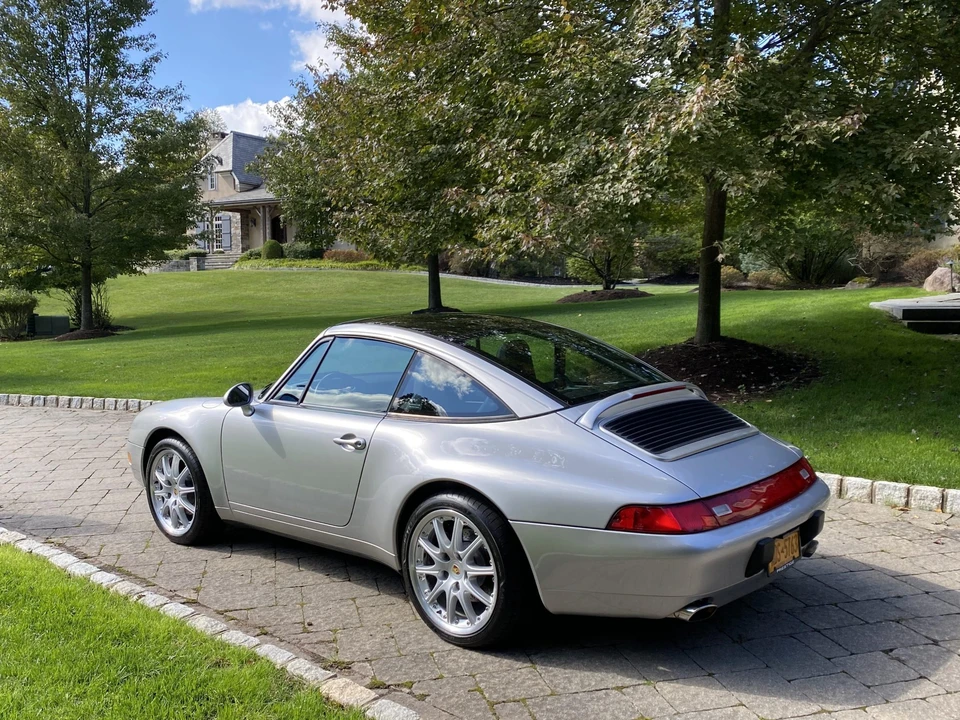 1998 Porsche 993 Carrera - Image 29 of 31