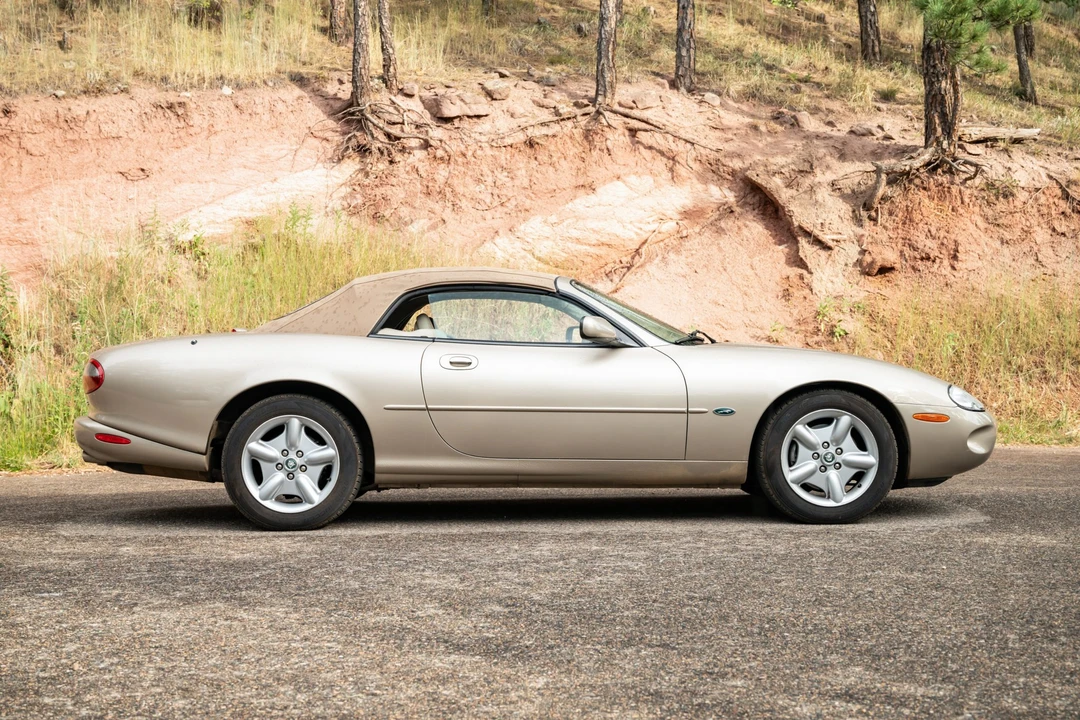1999 Jaguar X100 XK8 - Image 11 of 31