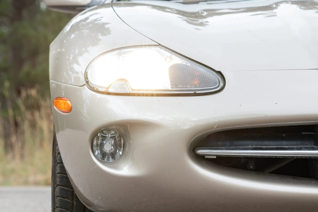 1999 Jaguar X100 XK8 - Image 18 of 31