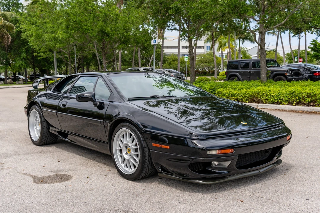 1999 Lotus Esprit Series 4 - Image 5 of 31