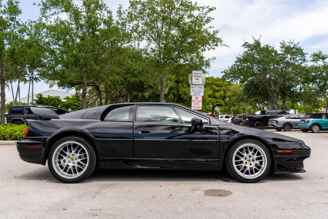 1999 Lotus Esprit Series 4 - Image 6 of 31