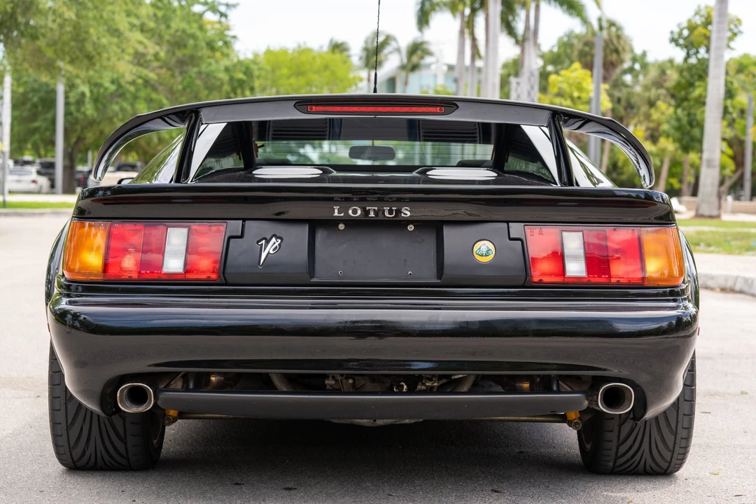 1999 Lotus Esprit Series 4 - Image 11 of 31