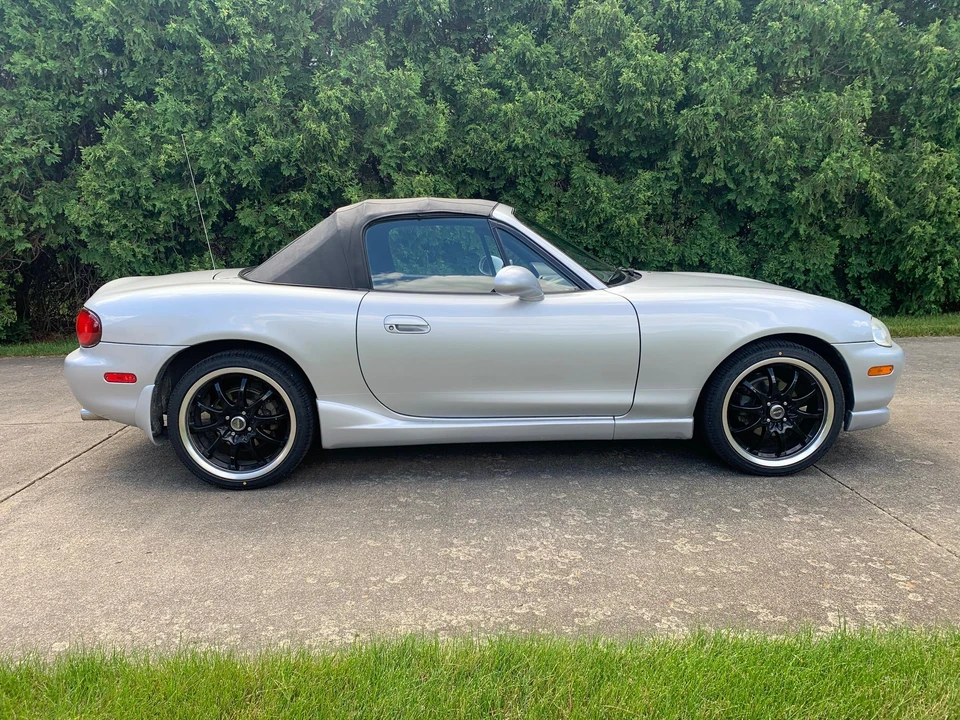 1999 Mazda NB MX-5 Miata - Image 11 of 31