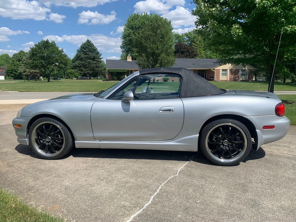 1999 Mazda NB MX-5 Miata - Image 16 of 31