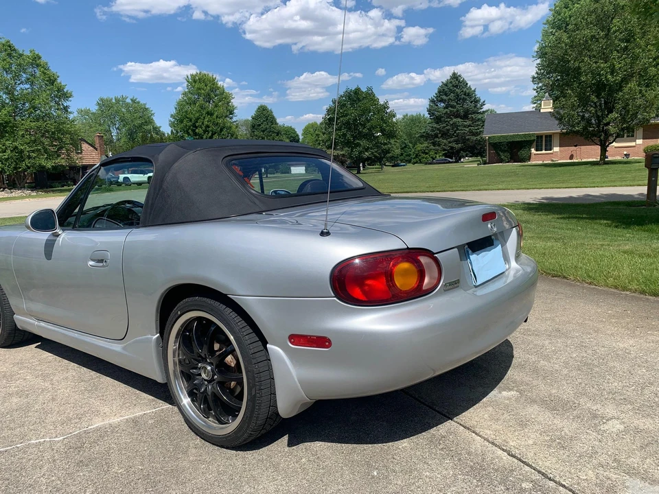 1999 Mazda NB MX-5 Miata - Image 14 of 31